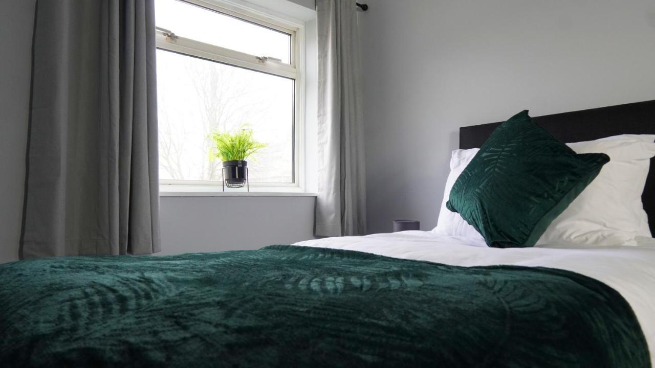 Portobello House - Four Bedroom House Perfect For Contractors - Sleeps 6 - Free Parking Вулвергемптон Экстерьер фото